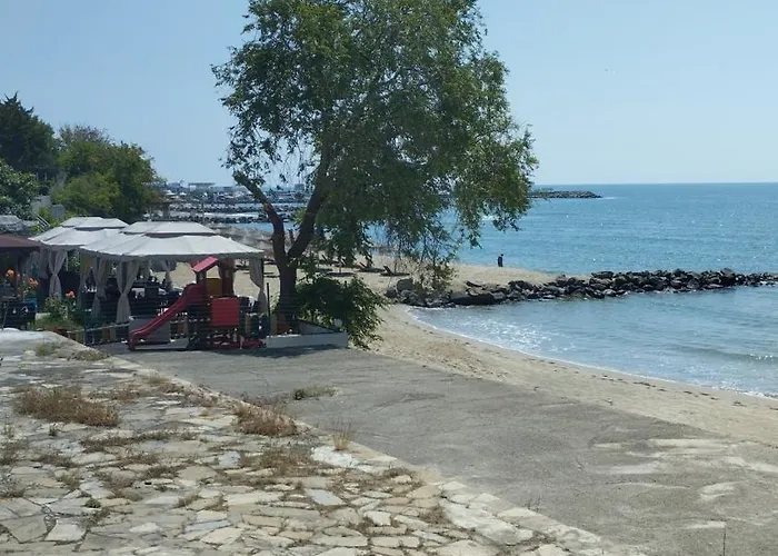 Seafront Lucky 아파트